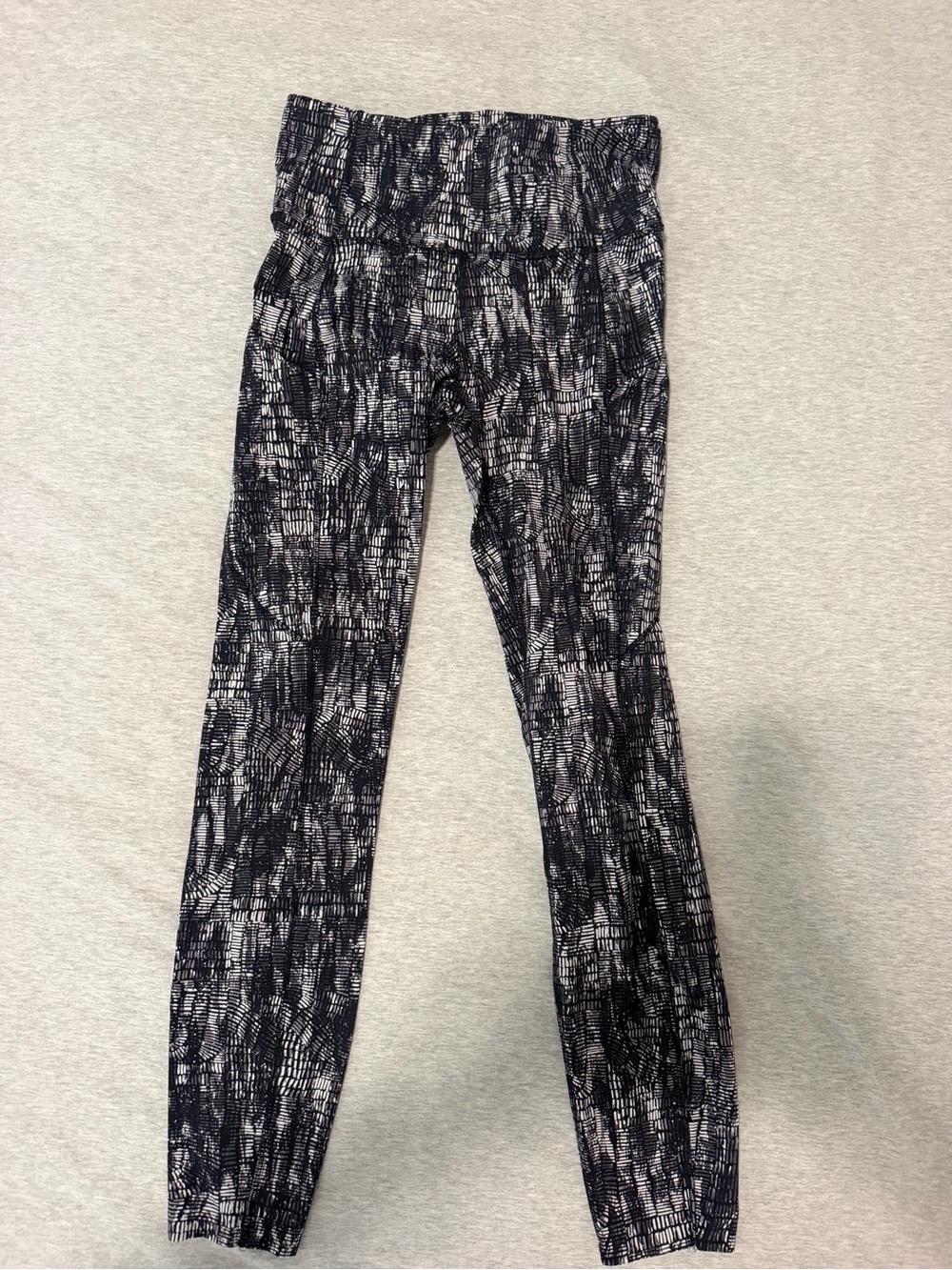 lululemon athletica Black & White Textured Print Leggings
